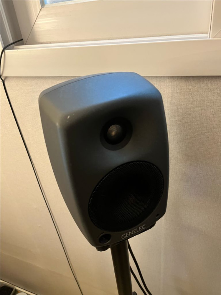 제네렉 8020c 모니터 스피커 한조 판매 이미지