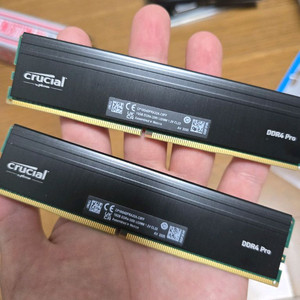 DDR4 16GB 메모리 2개 총 32기가 마이크론 데스크탑용 램 이미지