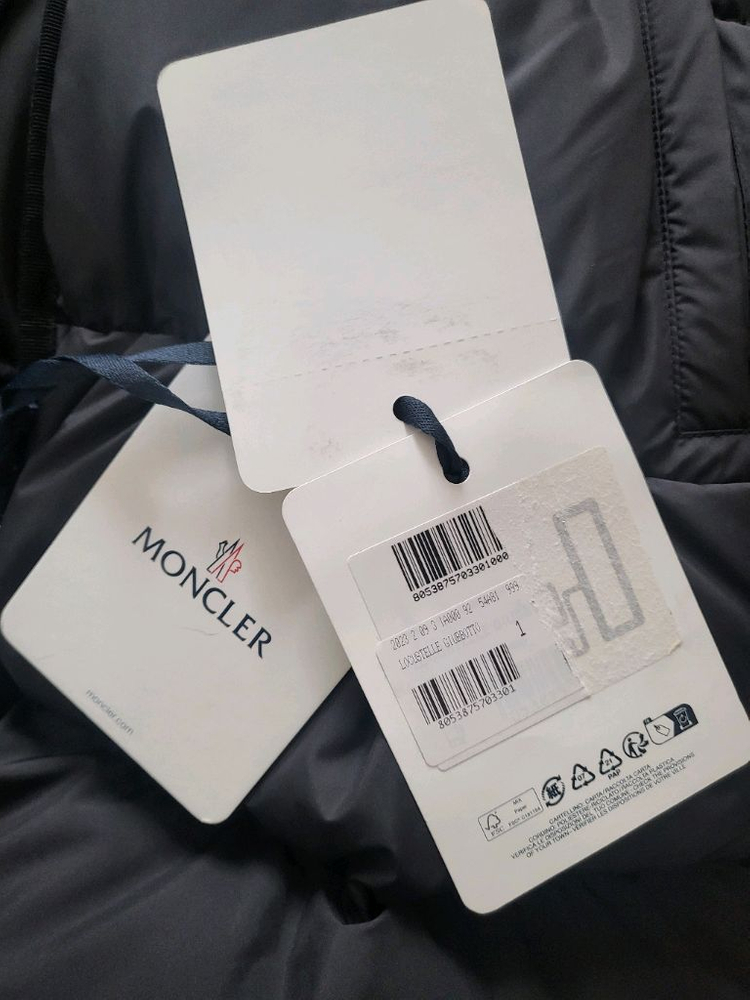 몽클레어 로쿠스텔 locustel 패딩 새상품 이미지