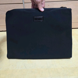 투미 정품 해리슨 프레스톤 포트폴리오 클러치백 거의새제품 이미지