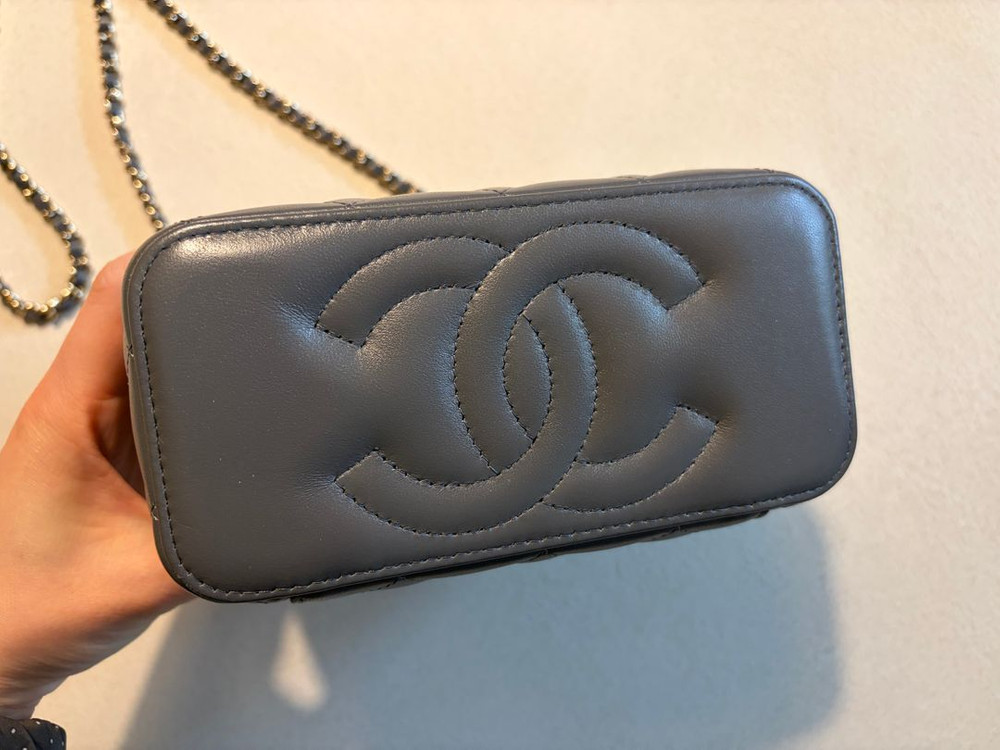 샤넬 베니티 그레이 백 판매합니다 이미지