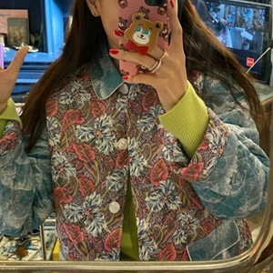 코스모폴리탄줄라이 예지스님 씬패딩 이미지