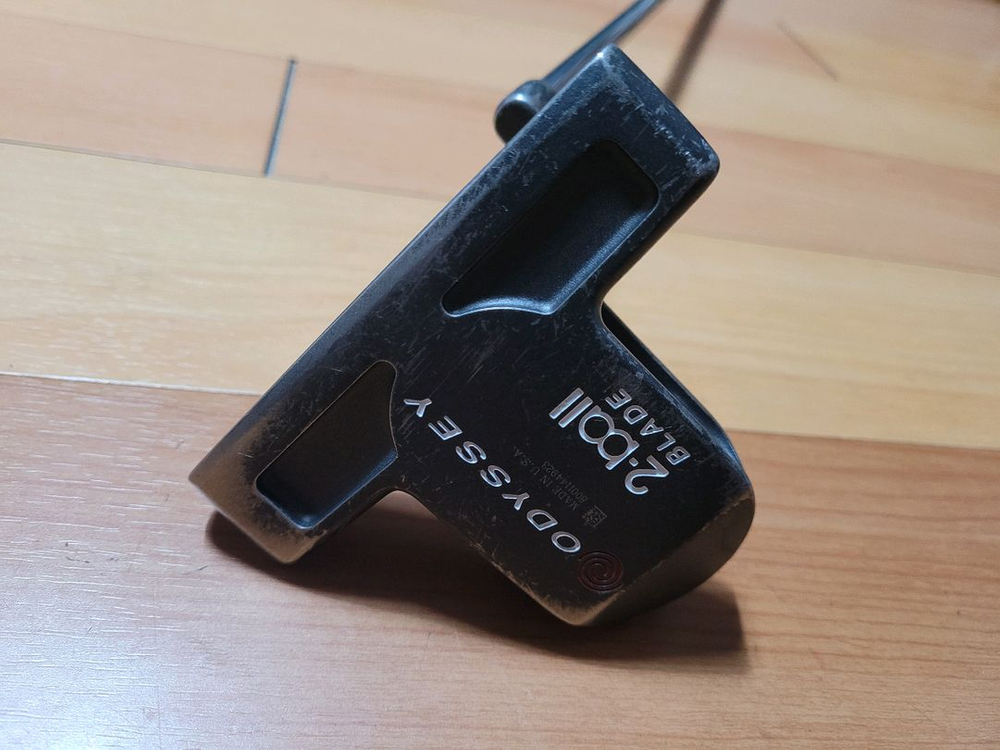 오딧세이 투볼 블레이드 퍼터(34인치) 이미지