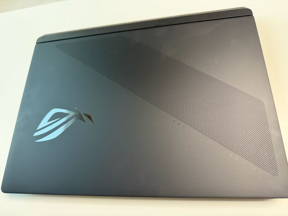 ASUS ROG Strix Scar 16(울트라9/RTX5090) 게이밍 노트북 판매합니다 이미지