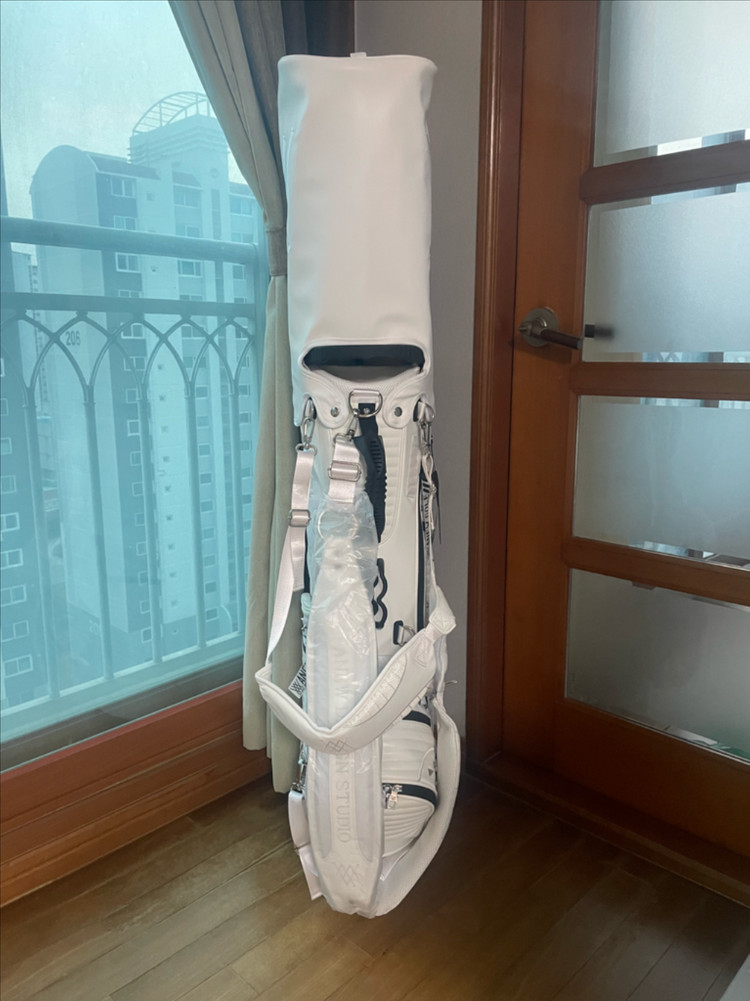 [신품] 어뉴 캐디백 골프백 판매 이미지