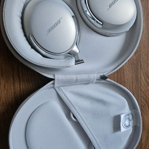 BOSE 보스QC 울트라 헤드폰 - 60주년 다이아몬드 에디션 이미지