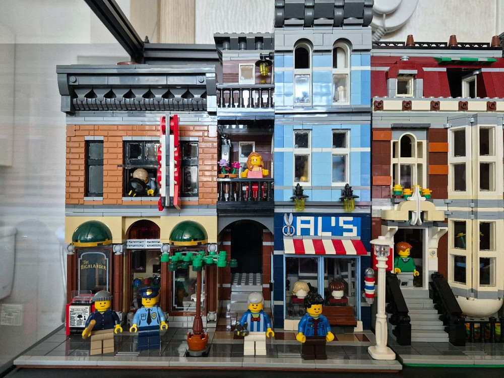 레고 모듈러 10246,10218,10243 탐정사무소,펫샵,파리레스토랑 + 장식장 이미지