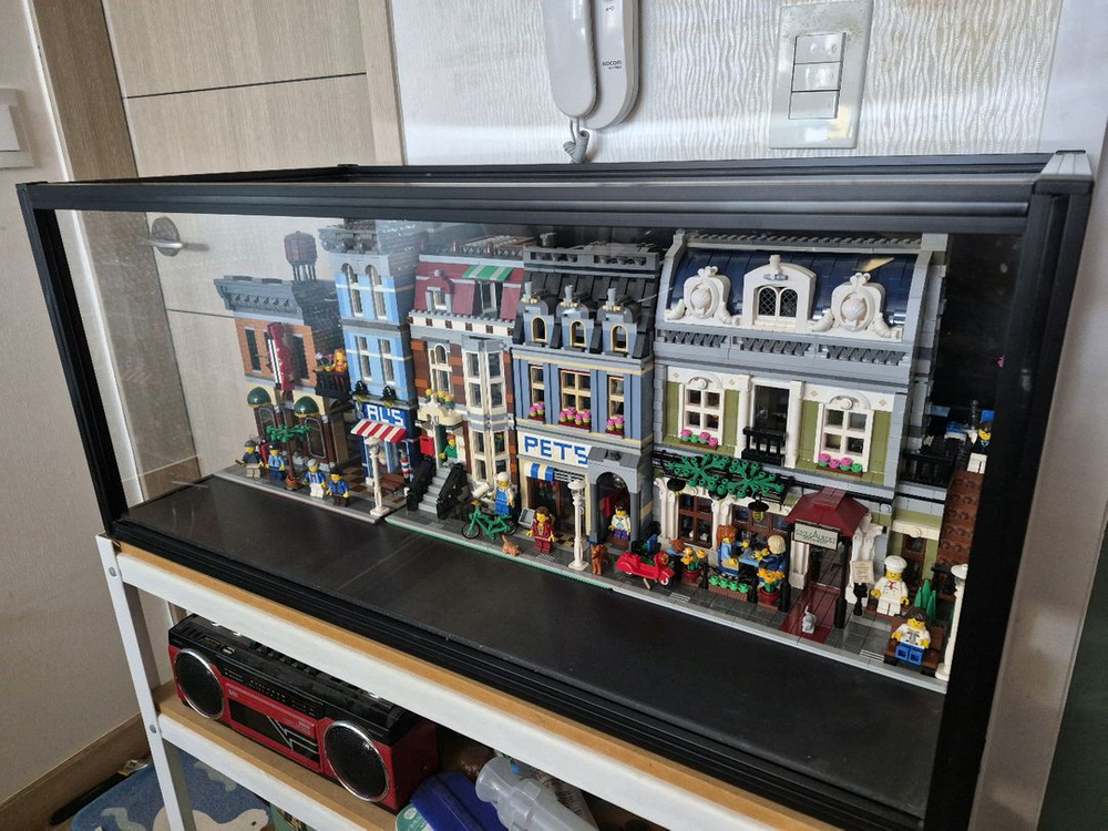 레고 모듈러 10246,10218,10243 탐정사무소,펫샵,파리레스토랑 + 장식장 이미지