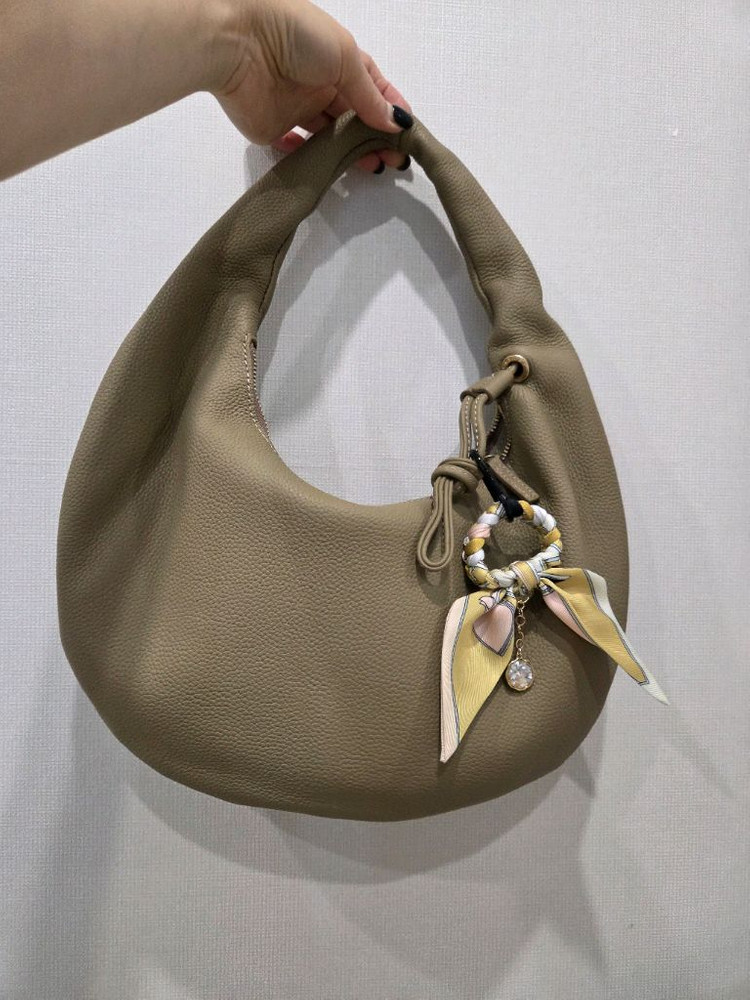 시슬리 호보백( 랑방 미우미우 타임 셀린느 코치 이미지