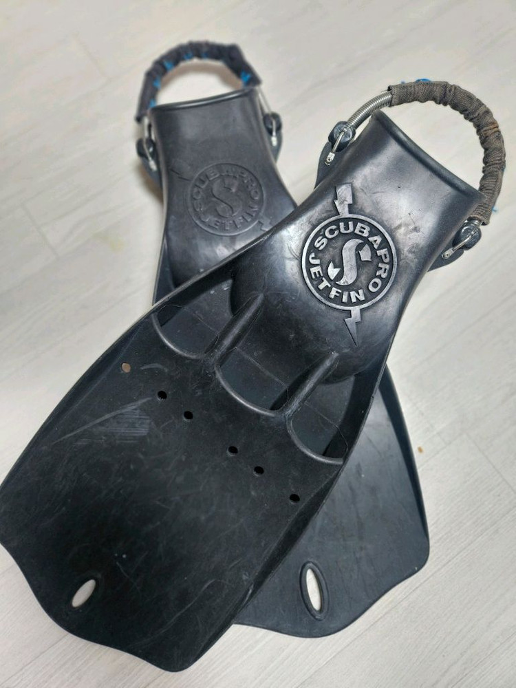 스쿠버프로(SCUBAPRO) 제트핀 블랙 XL 사이즈 판매합니다 이미지