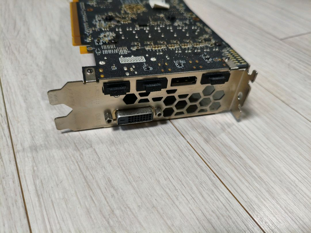 RX570 MSI 그래픽카드 이미지