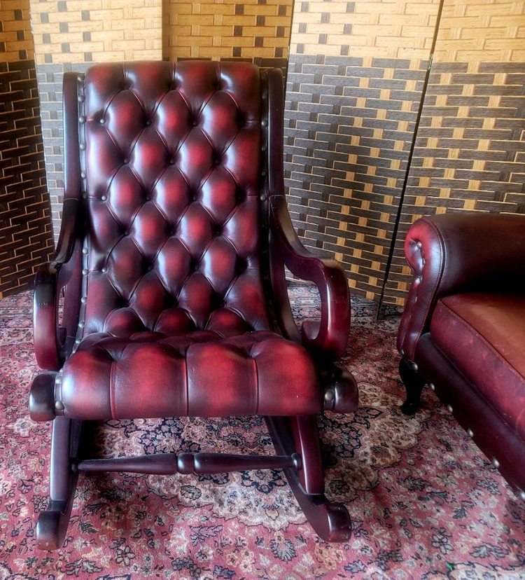 *소파맨*체스터필드디자인*엔틱소파*흔들체어 이미지