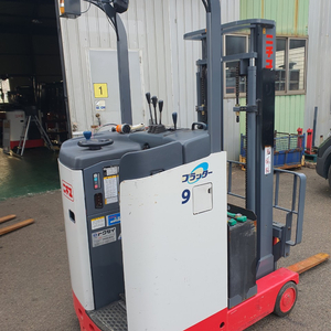 가성비좋고 배터리좋은 니찌유 입식 1톤 전동지게차 450만 이미지