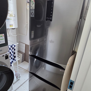 LG 디오스 김치냉장고 스탠드형 이미지