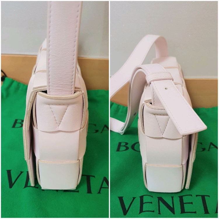 보테가베네타 카세트백 이미지