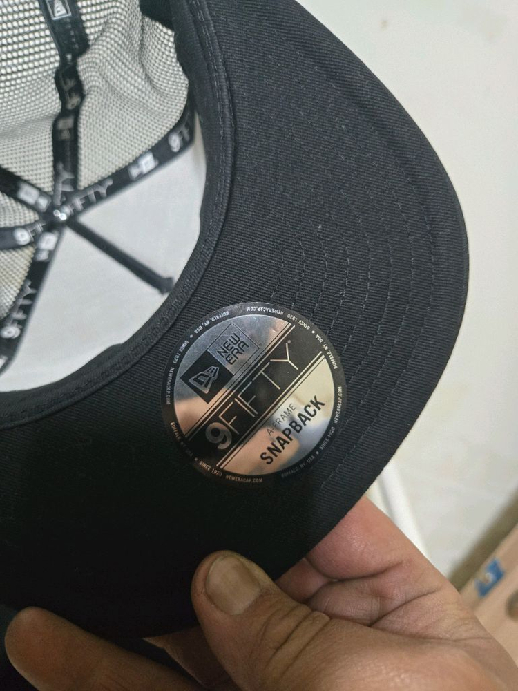 뉴에라 다이와 매쉬 스냅백 이미지