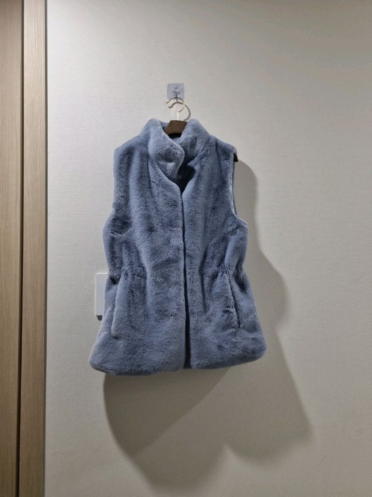 mollioilli 몰리올리 에코퍼 베스트 M 사이즈 이미지