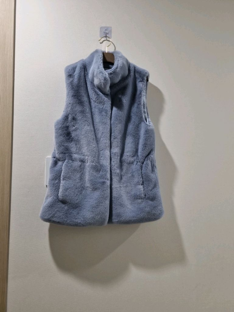 mollioilli 몰리올리 에코퍼 베스트 M 사이즈 이미지