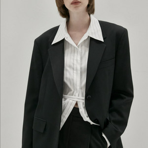 [XS] 인사일런스 우먼 오버사이즈 울 자켓 차콜 이미지