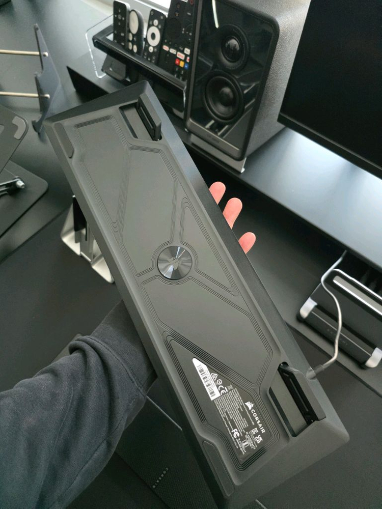 커세어 K70 RGB CORE 유선 기계식 키보드 그레이 + 커세어 전용 팜레스트 이미지