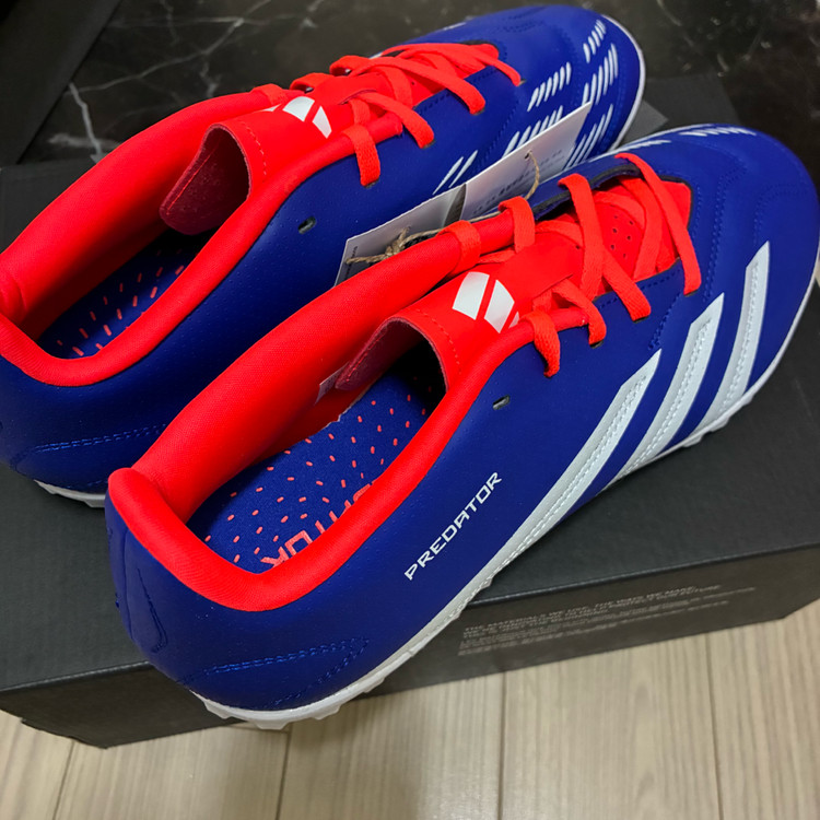 풋살화270 아디다스 프레데터 클럽 새상품 이미지