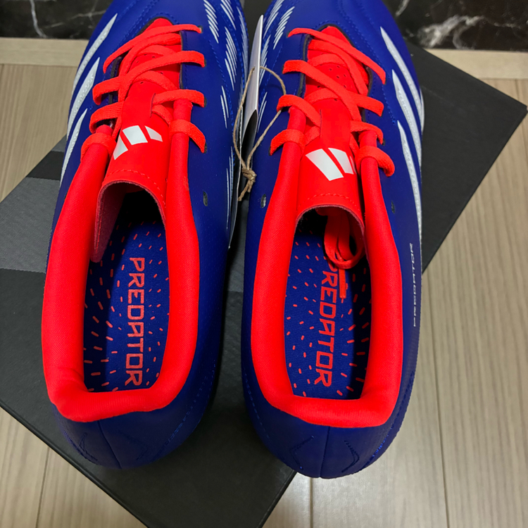 풋살화270 아디다스 프레데터 클럽 새상품 이미지