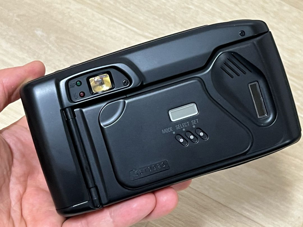 삼성 퍼지줌 777 자동필름 카메라 팝니다. 이미지