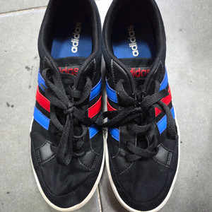 아디다스 운동화 270 이미지