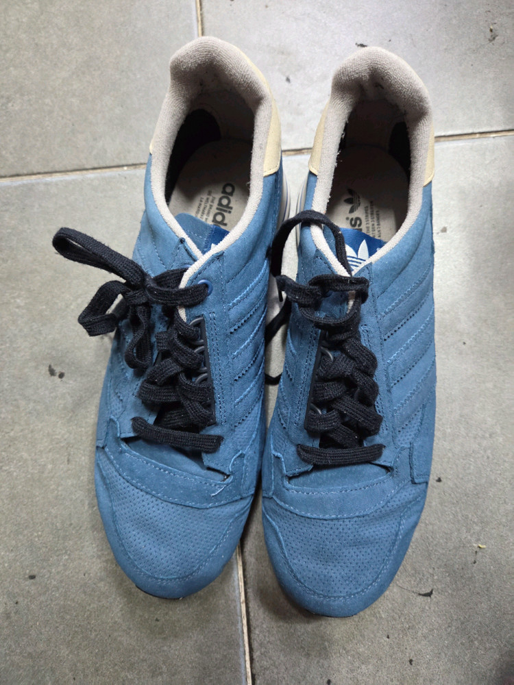 아디다스 운동화 270 이미지