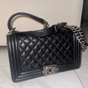 샤넬 보이백 빈티지 은장 이미지