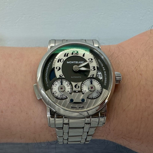 [판매] 몽블랑 니콜라스 뤼섹 시계 판매합니다. 이미지