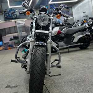 할리데이비슨 883 슈퍼로우 14년식 이미지