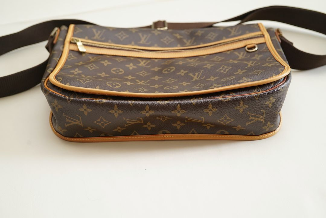 루이비통 모노그램 메신저백 정품 이미지