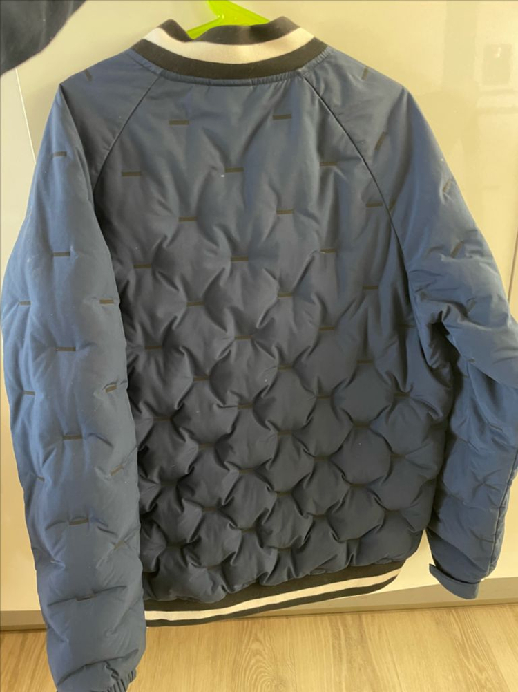 블랙야크 아동 경량 패딩 155사이즈 (거위털 충전재) 이미지