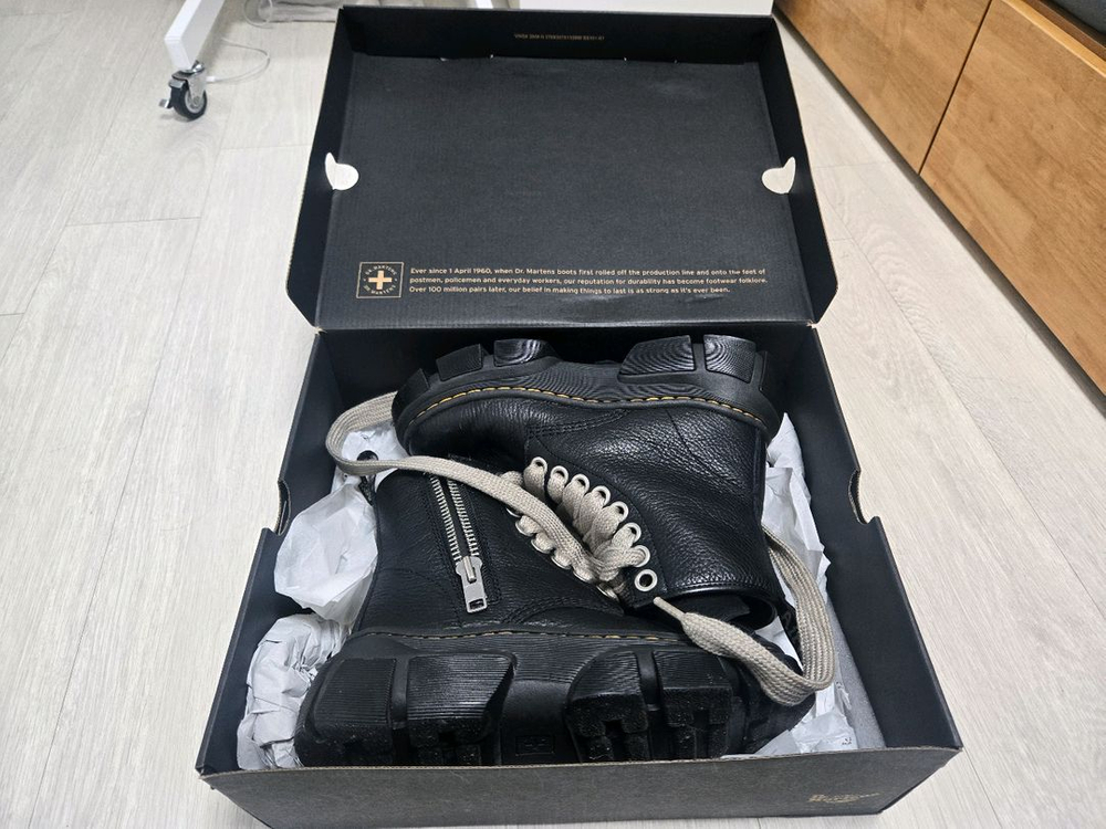 닥터마틴 x 릭 오웬스 1460 DMXL 점보 레이스 부츠 블랙 UK6 (250) 이미지