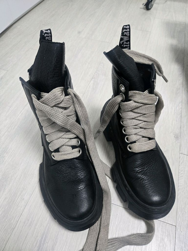 닥터마틴 x 릭 오웬스 1460 DMXL 점보 레이스 부츠 블랙 UK6 (250) 이미지