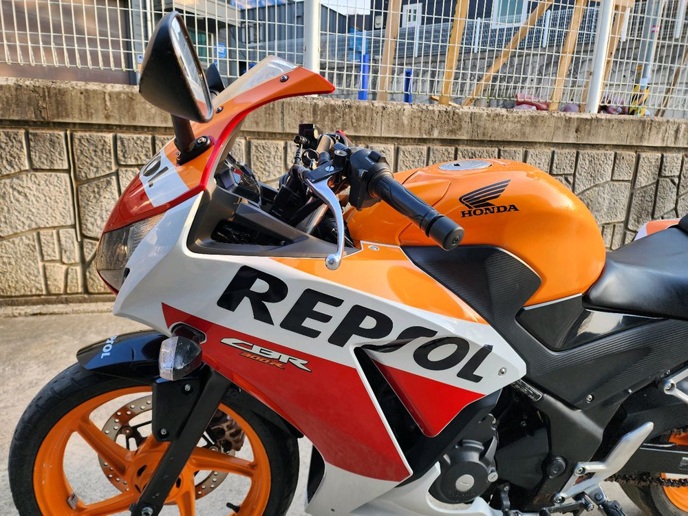 16년식 혼다 CBR300R 렙솔 판매 이미지
