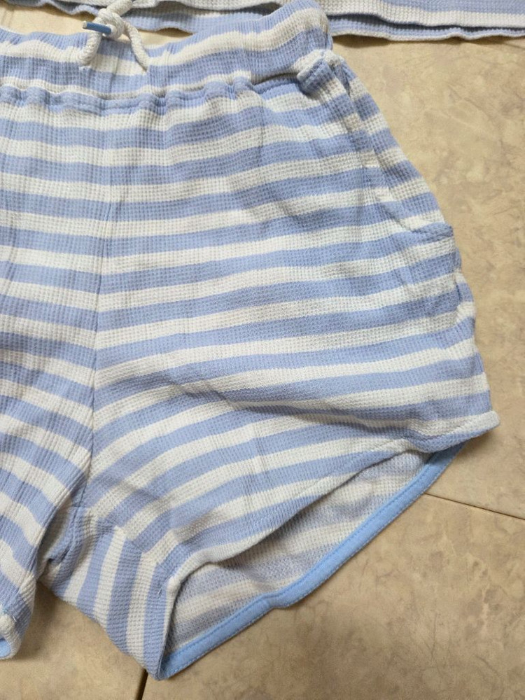 아프리콧스튜디오 상하복세트 130사이즈 이미지