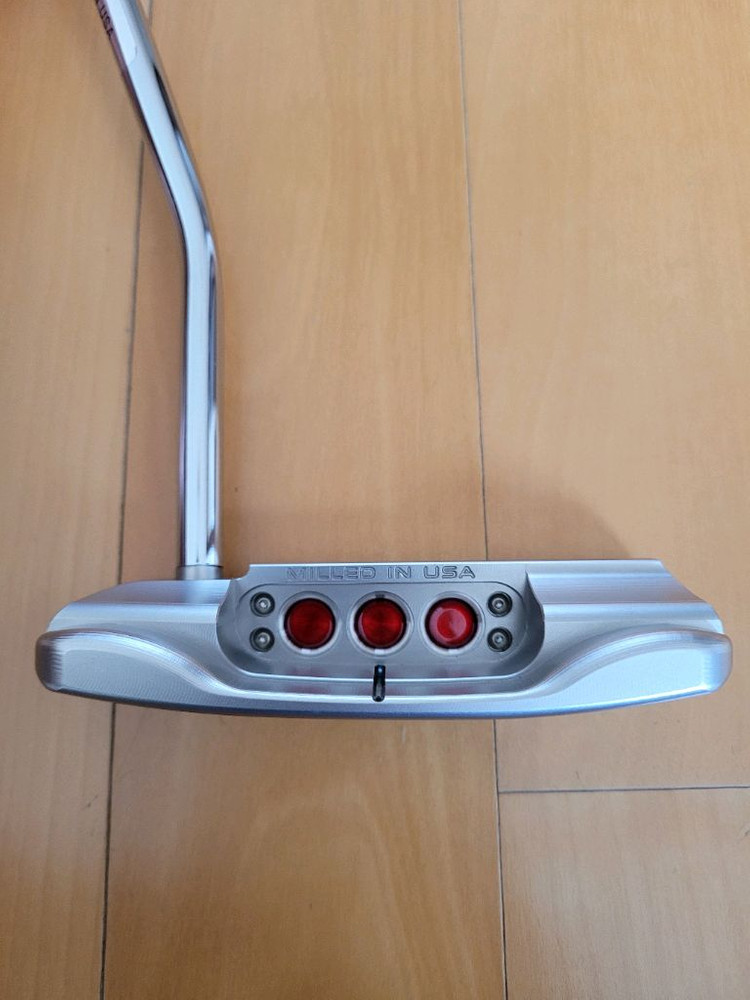 신품급 스카티카메론 2025년 스튜디오 스타일 카탈리나(카타리나)퍼터 33인치 이미지