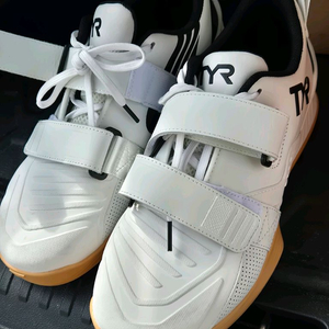 TYR L-2 역도화 275mm S급 상태 팔아요 이미지