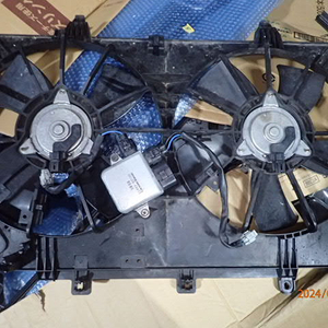 인피니티 M35,FX35,G35 (V35) 냉각팬 assy 이미지