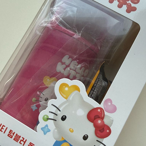 세븐일레븐 헬로키티 핫핑크 텀블러 이미지