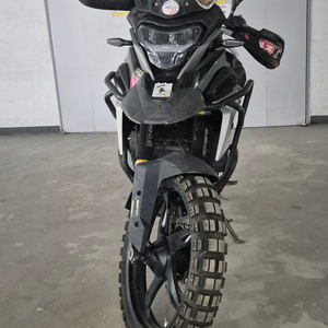300cc 오토바이 이미지