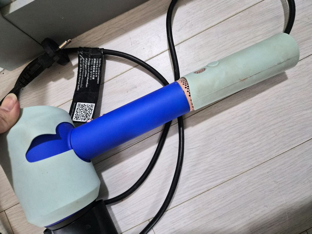 다이슨 드라이기 이미지