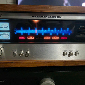 마란츠 튜너 125 우드케이스 이미지