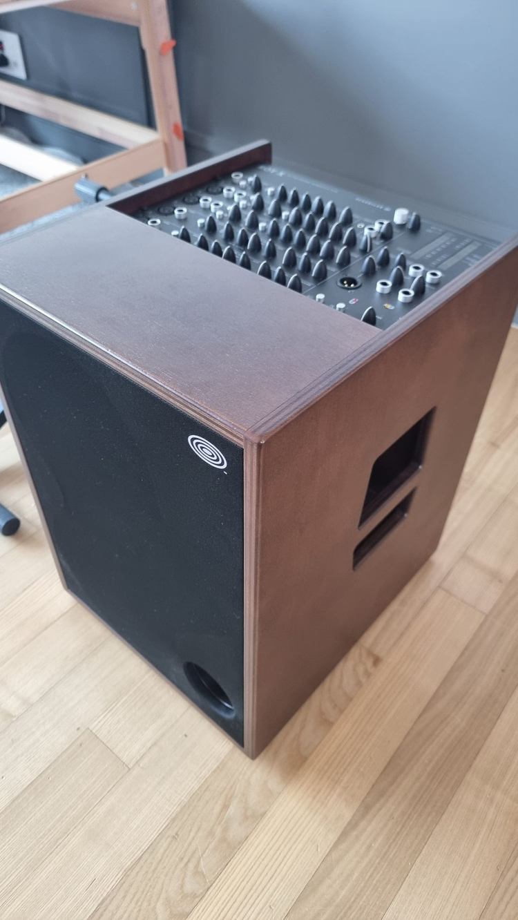 [스위스 셔틀러 Schertler 정품] 어쿠스틱 음향 시스템 풀세트 (PA, 믹서, 앰프, 모니터스피커) 이미지