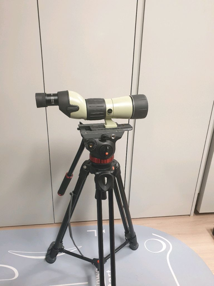 니콘 필드스코프 III 이미지