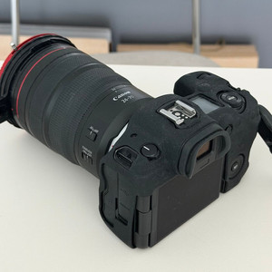 캐논R5 / RF24-70 / 470EX-AI 이미지