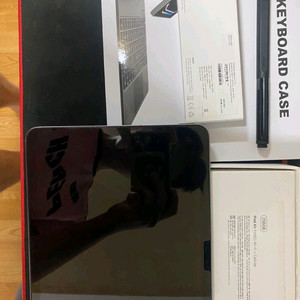 아이패드 에어11 m2 셀룰러 256gb + 애플펜슬 프로 + 사제 매직키보드 이미지