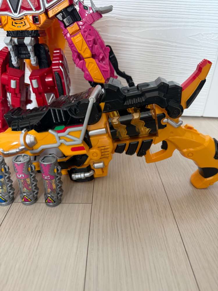 파워레인저 다이노포스 티라노킹, 가브리볼버 일괄 한국판 소리O 이미지